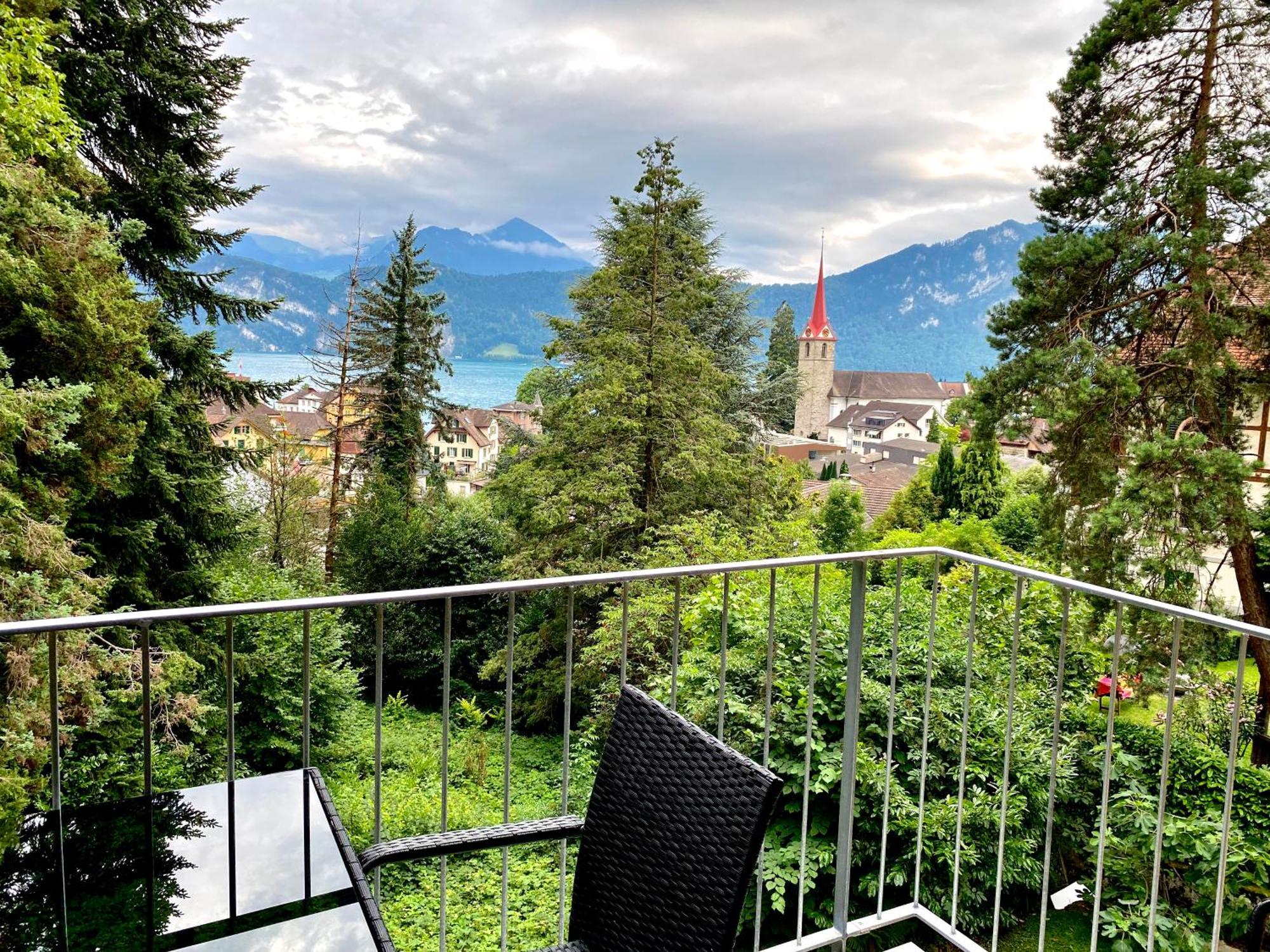 Beautiful Flat With Nice Lake And Mountain Views Weggis Extérieur photo